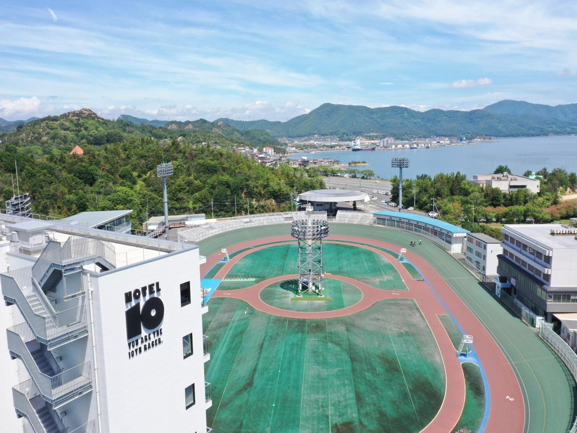 Setouchi Keirin Hotel 10 By Onko Chishin Tamano Exterior photo